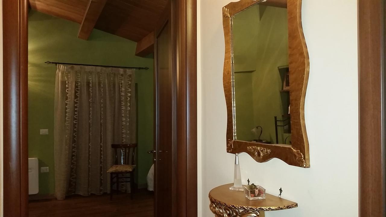 B&B Dhafna Civita Esterno foto